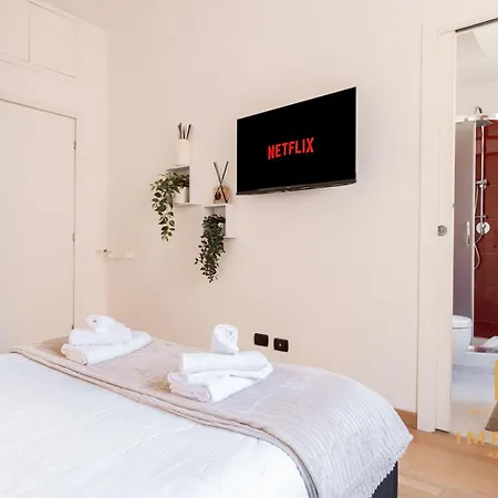 Imperium Deluxe - 300mt To Metro B, 3 Bedrooms, Panoramic View, A-c Apartment *