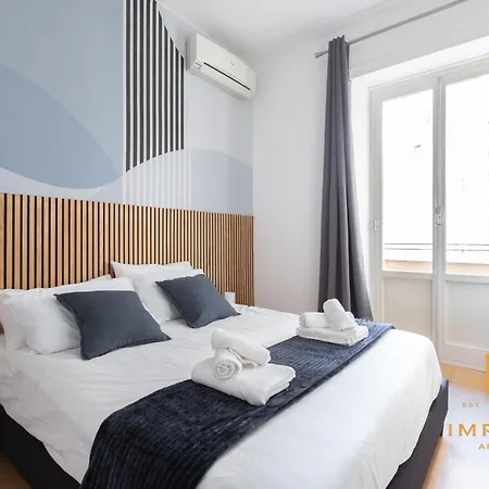 Apartment Imperium Deluxe - 300mt To Metro B, 3 Bedrooms, Panoramic View, A-c Rome