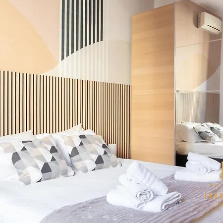 Apartman Imperium Deluxe - 300mt To Metro B, 3 Bedrooms, Panoramic View, A-c Róma